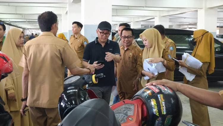 BKAD Bulukumba Gelar Cek Fisik Kendaraan Dinas di Gedung Pinisi