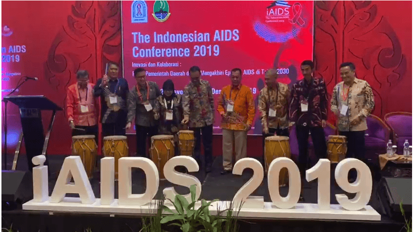 PERANGI AIDS, BUPATI BULUKUMBA HADIRI KONFERENSI AIDS 2019