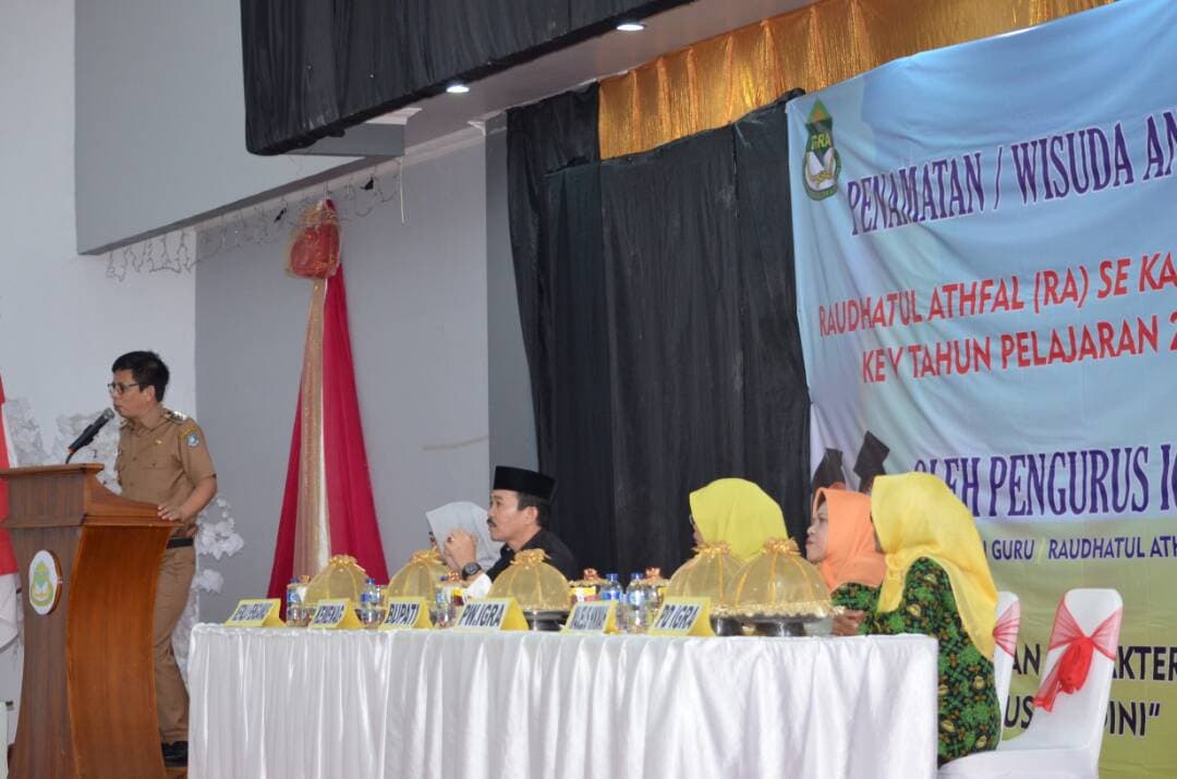 Wabup Hadiri Wisuda Raudhatul Athfal