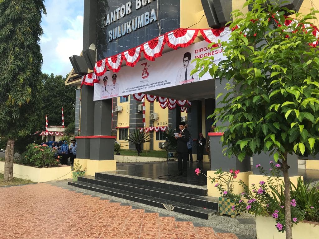 Sekda Pimpin Upacara Peringatan Proklamasi di Kantor Bupati Bulukumba