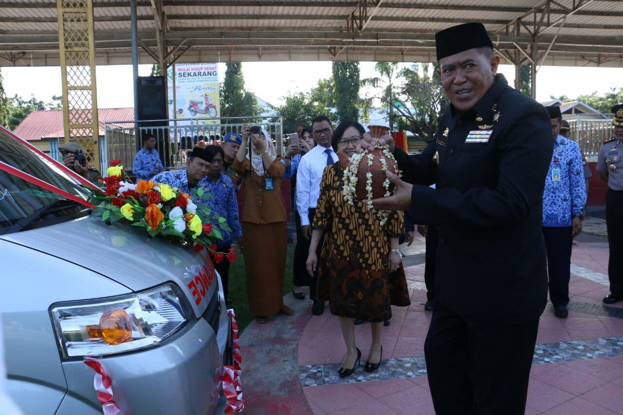 PT Taspen Persero Berikan Bantuan Satu Unit Ambulance
