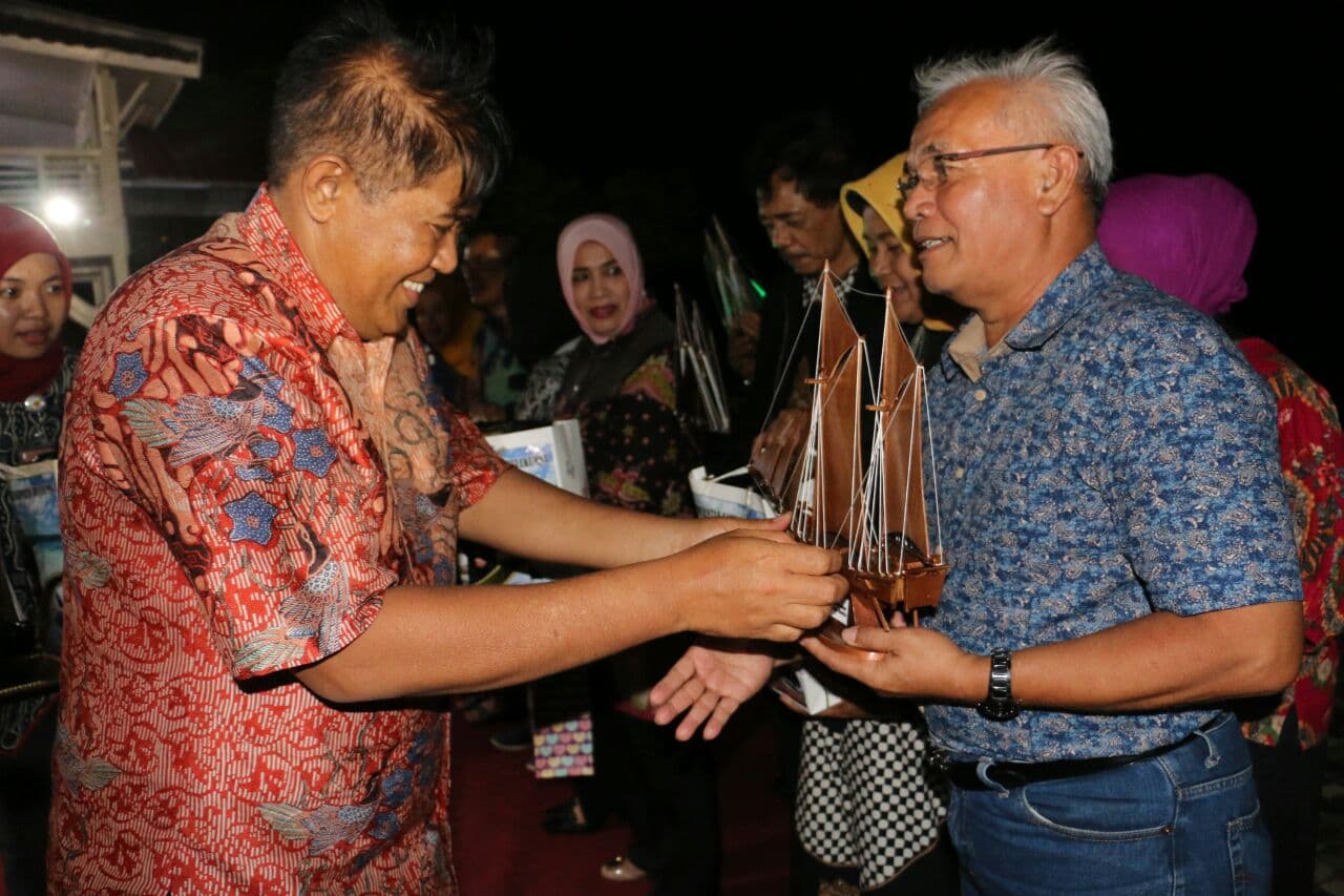 Alumni AKABRI 7680 Dharmo Adira Reuni di Tanjung Bira