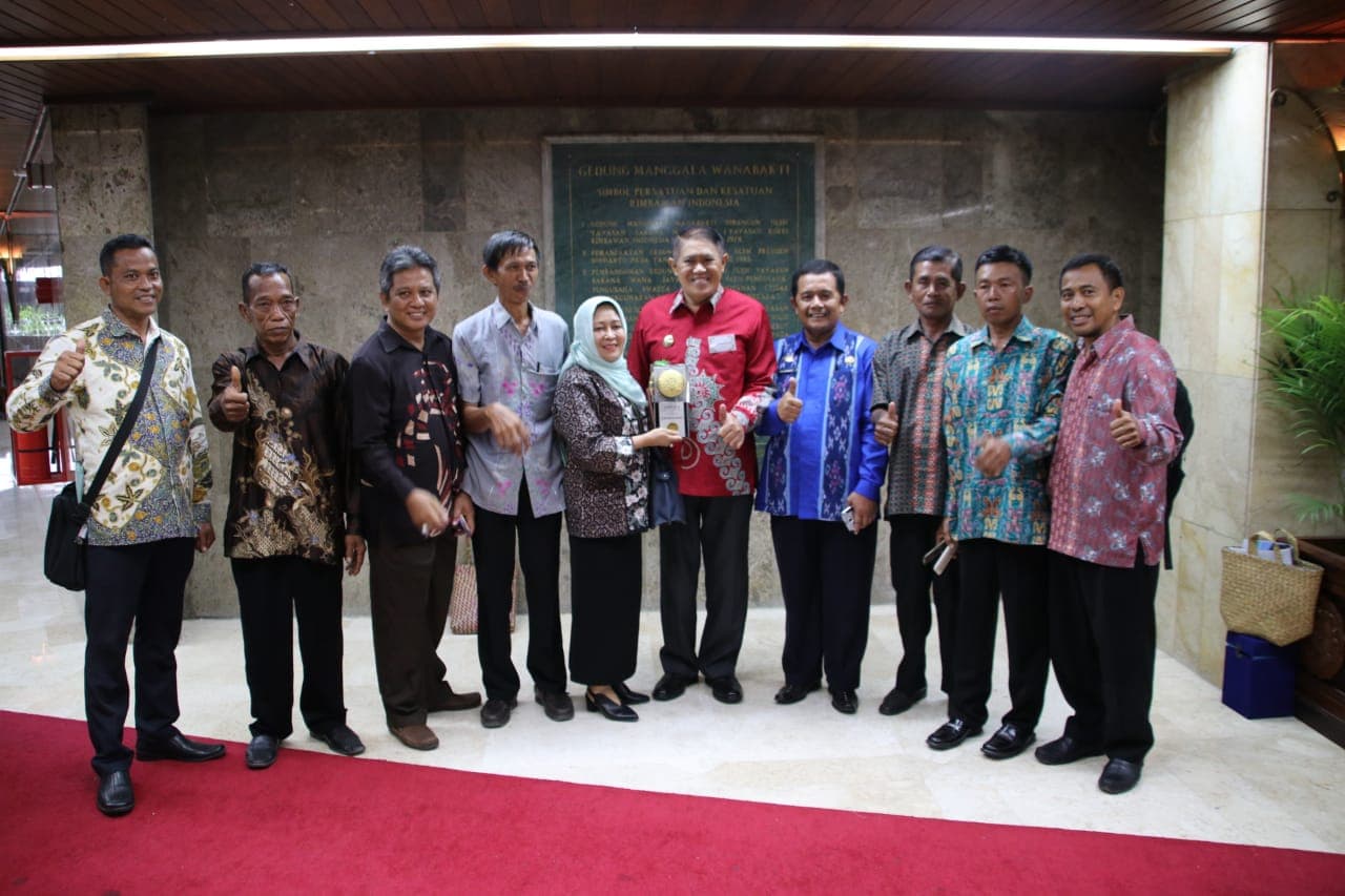 Bulukumba Kembali Raih Piala Adipura