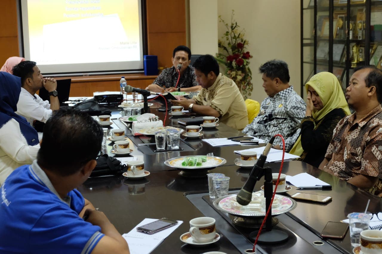 Ombudsman Serahkan Hasil Survei Kepatuhan Layanan Publik,  Bulukumba Masuk Kategori Sedang