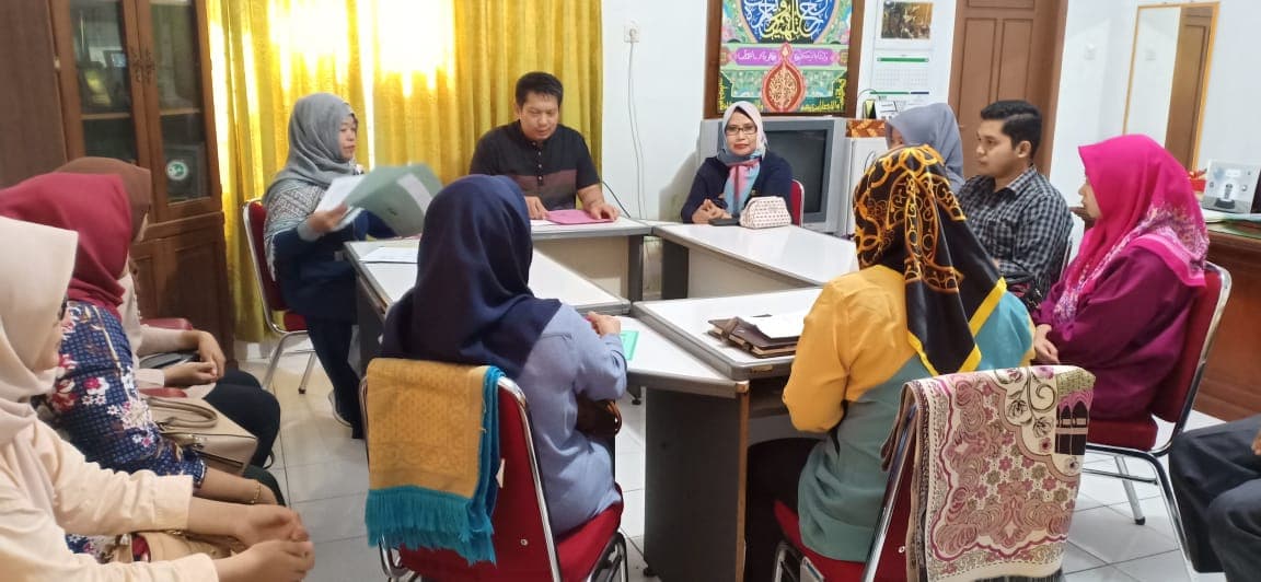 Atasi Kekurangan Dokter, Dinkes Rekrut Dokter Magang