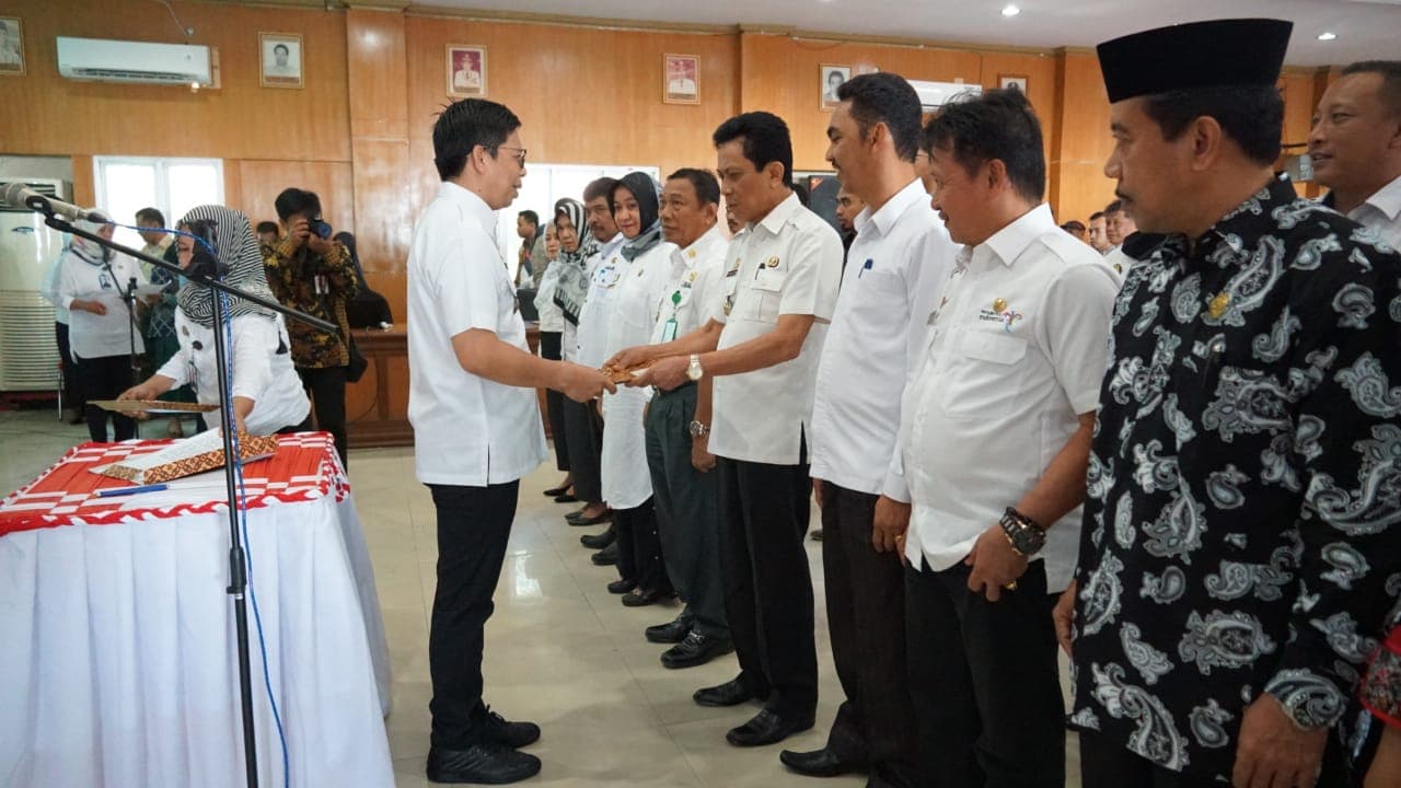 Wabup Kukuhkan TPAKD Kabupaten Bulukumba