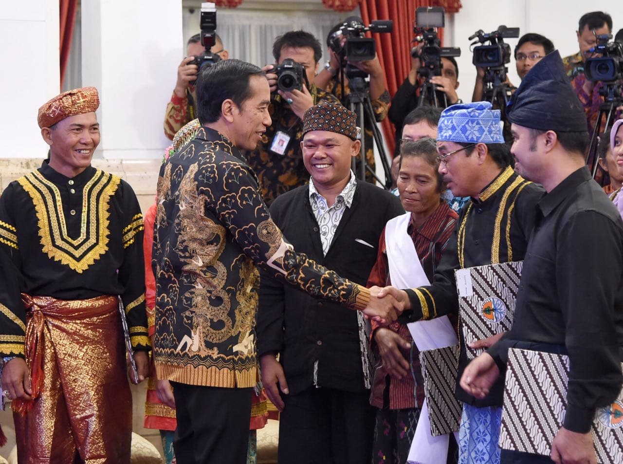 Akui Hak Masyarakat Adat dalam Pengelolaan Hutan, Presiden Jokowi: Negara Hadir Berpihak kepada Rakyat