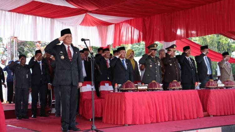 Peringati HKN 55, Berbagai Penghargaan Diserahkan
