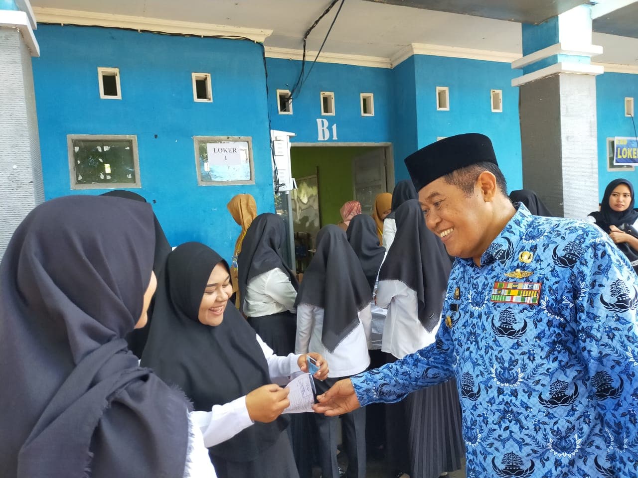 BUPATI BULUKUMBA PANTAU HARI PERTAMA TES CPNS