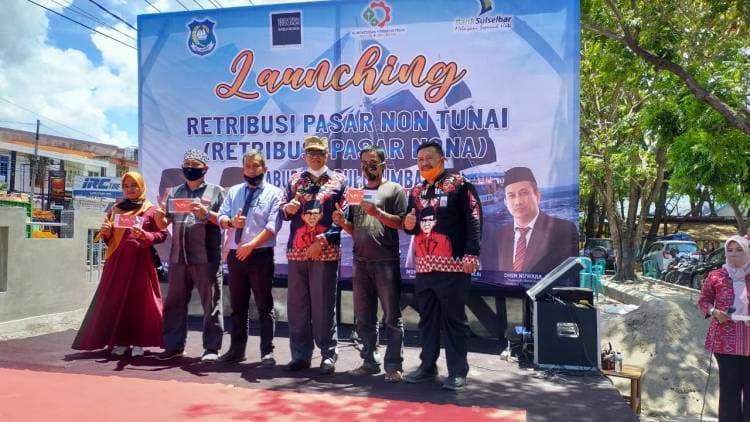 Cegah Kebocoran PAD, Bayar Retribusi Pasar Sentral Pakai Non Tunai