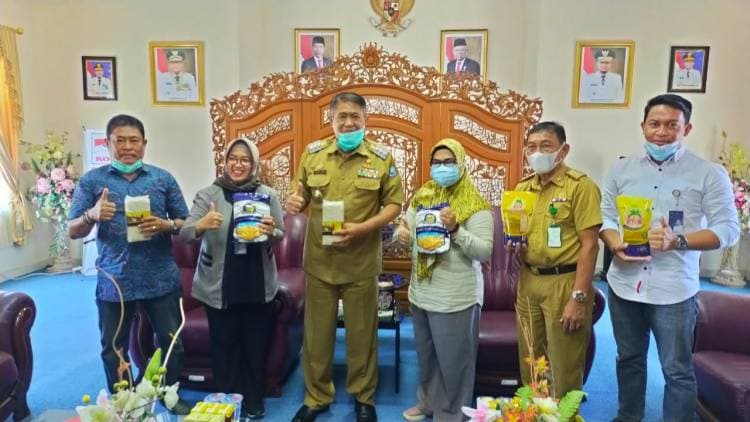 Atasi Stunting, Bulog Bulukumba Kenalkan Produk Beras Fortivit