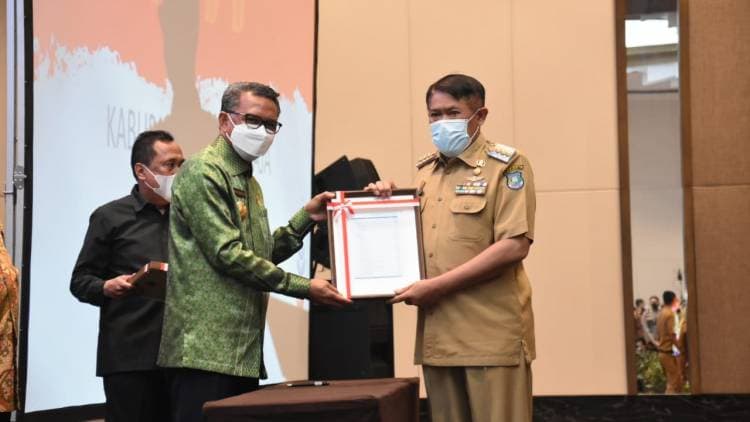 Akhir Masa Jabatannya, Bupati Bulukumba Terima DIPA 2021