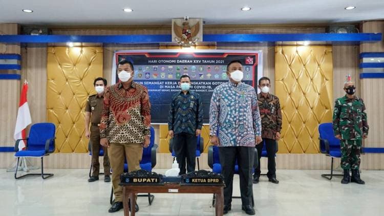 Bupati Bulukumba  Ikuti  Perayaan HUT  Otonomi Daerah Ke  XXV Secara Virtual