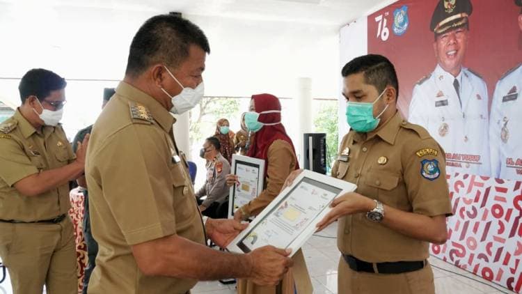 EMPAT PEKAN BERJALAN, BUPATI ANDI UTTA EVALUASI PELAKSANAAN PROGRAM GREBEK COVID-19