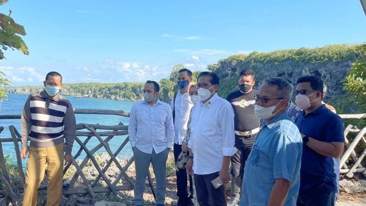 Kunjungi Bulukumba, Jubir Presiden Puji Wisata Bulukumba