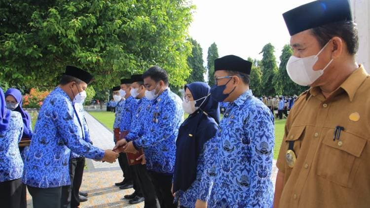 A. Utta ingatkan ASN Untuk Kurangi Kegiatan Seremonial