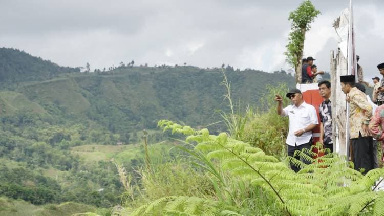 Bendungan akan Dibangun di Puncak Donggia Kahayya