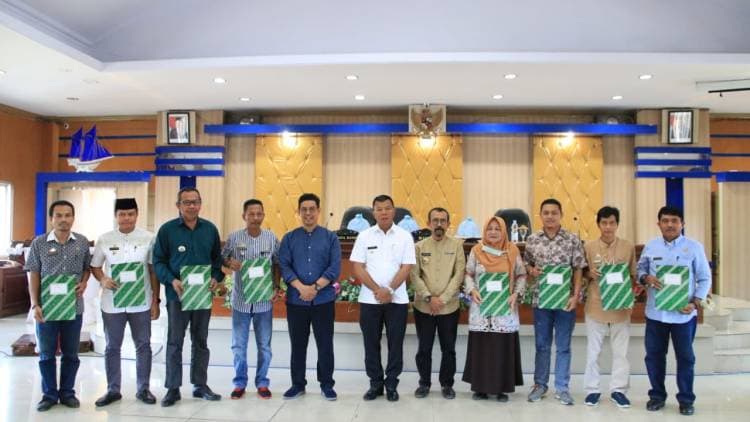 Bupati Andi Utta Minta Penjabat Kades Netral di Pilkades