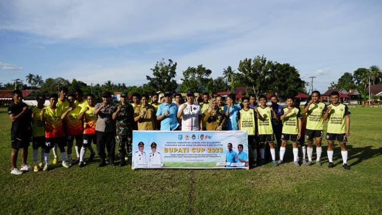 Diawali di Gantarang, Sepakbola Bupati Cup 2022 Digelar