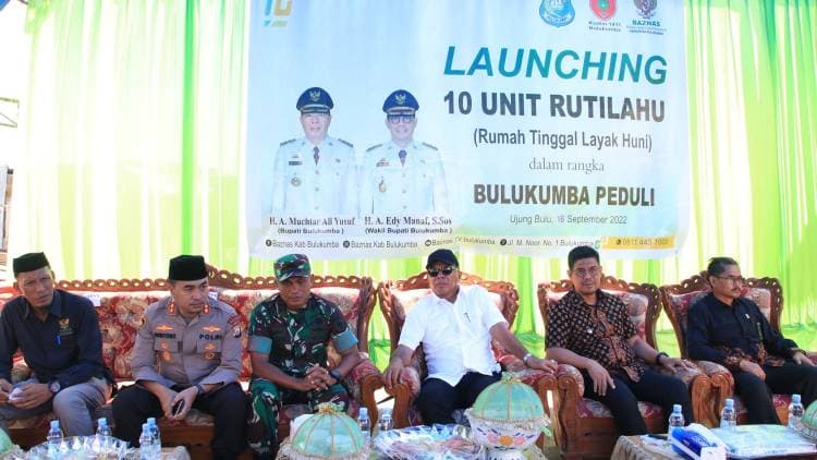 Menjadi Contoh Nasional, Bupati Andi Utta Resmikan 10 Unit Rutilahu
