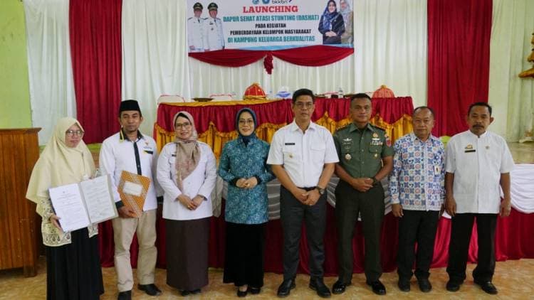Atasi Stunting, Wabup Edy Manaf Launching Dashat