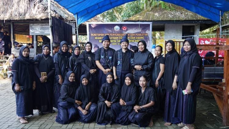 Pemprov Sulsel dan Dekranasda Bulukumba Gelar Pelatihan Tenun Kajang dan Batik Pantai Bira