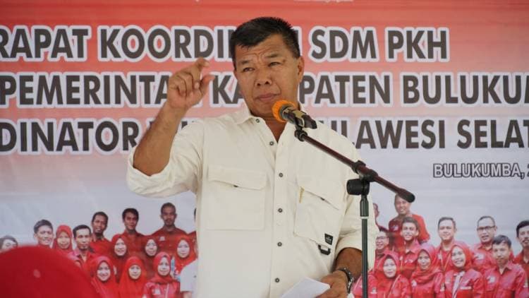 Bupati Andi Utta Tegaskan Penerima Bantuan Harus Miskin: Jangan karena Kedekatan Kades