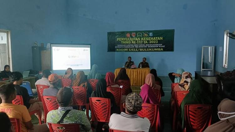 Satgas TMMD Gelar Penyuluhan Kesehatan kepada Warga Bontobahari
