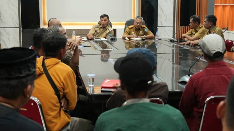 Terima Aspirasi Hari Tani Nasional, Bupati Andi Utta Beri Solusi Begini
