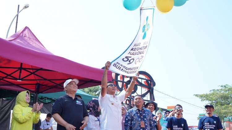 Buka Lomba HKN, Bupati Andi Utta Minta Komitmen Nakes Turunkan Angka Stunting