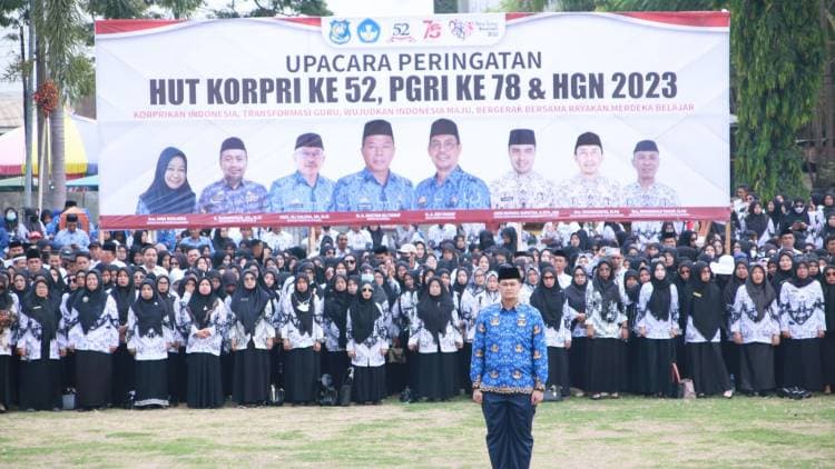 HUT Korpri ke 52, Sekda Bulukumba Pimpin Pembacaan Ikrar Netralitas ASN
