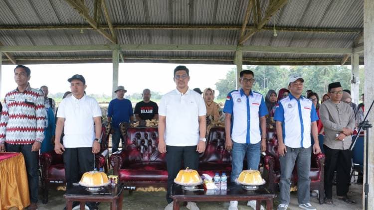 Buka Bupati Cup 3 Zona Rilau Ale, Wabup Edy Manaf Ungkap Filosofi Sepak Bola