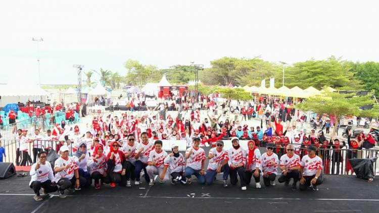 Bersama Pimpinan dan Anggota DPRD, Bupati Andi Utta Resmi Luncurkan CFD di Pantai Merpati, Begini Manfaatnya