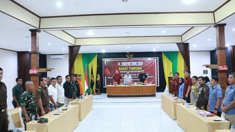 Pjs Bupati Bulukumba Muhammad Rasyid Buka Rapat Timpora di Tanjung Bira