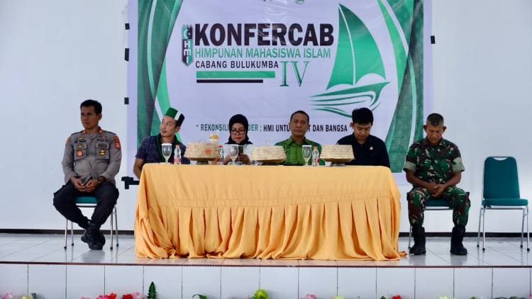 Andi Herfida Ajak HMI Bersinergi, Majukan Literasi Bulukumba