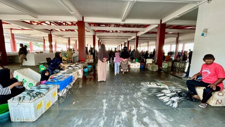 TPI Bentenge Mulai Digunakan, Penjual Merasa Senang