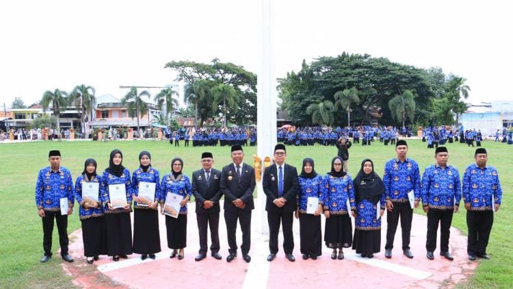 Hari Lahir Pancasila, Bupati Andi Utta Serahkan SK Pengangkatan CPNS dan PPPK