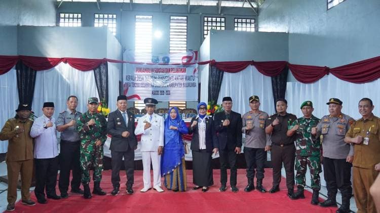 Sehari Bupati Andi Utta Lantik Dua Kepala Desa Pengganti Antar Waktu