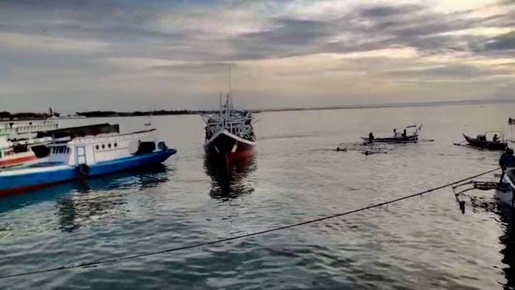 Kolam Labuh Bentenge Kian Menggeliat, Aktivitas Kapal Perikanan Meningkat