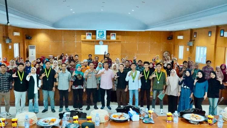 Berjam-jam, Bupati Andi Utta Dialog Bersama Mahasiswa Bulukumba