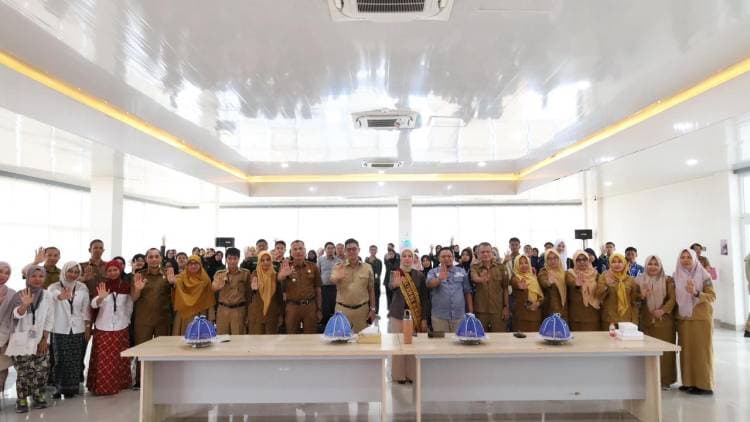 Herfida Muchtar Kukuhkan Forum Anak Panrita Lopi